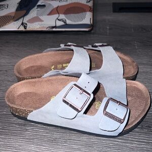 Birkenstock size 35 (women's 4-4.5) NWT